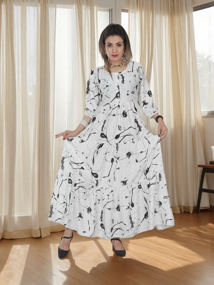 Elegant White & Black Abstract Printed Maxi Dress â€“ Modest Fashion for Women in Saudi Arabia